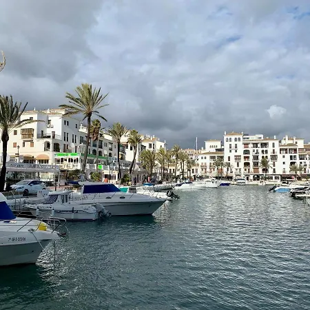 Small Oasis P&o Serviced Appartamento