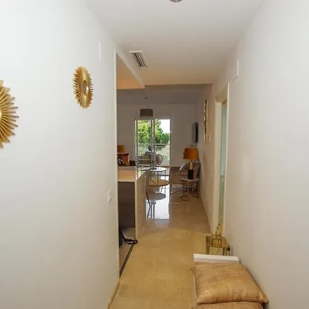 Small Oasis P&o Serviced * Manilva