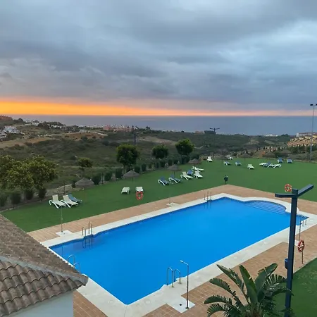 Small Oasis P&o Serviced Apartment