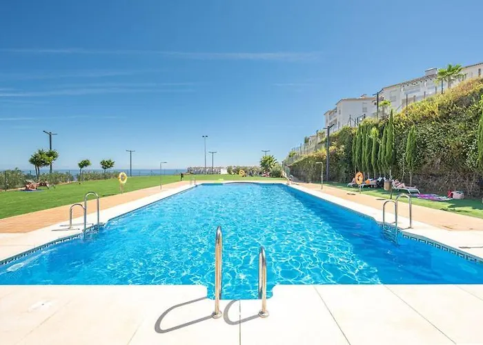 Small Oasis P&o Serviced