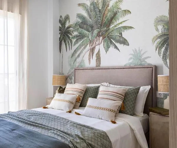 Small Oasis P&o Serviced דירה